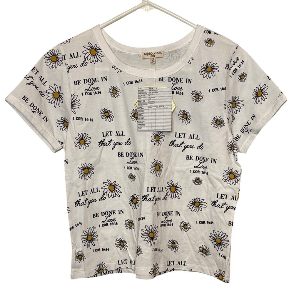 NWT Good Vibes Daisy Graphic Tee Women’s Medium Bible Verse 1 Cor 16:14
